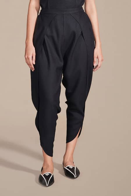 Buy_Ampm_Black Wool Texture Embroidered Cape Dhoti Pant Set 