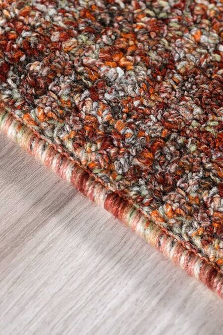 Kaleen India_Red 80% Wool, 20% Viscose Hand Tufted Octagon Shaped Rug_Online_at_Aza_Fashions