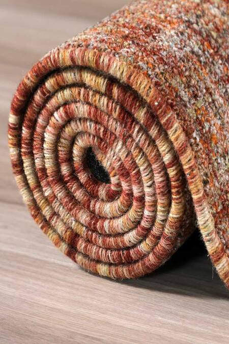 Buy_Kaleen India_Red 80% Wool, 20% Viscose Hand Tufted Octagon Shaped Rug_Online_at_Aza_Fashions