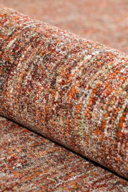 Buy_Kaleen India_Red 80% Wool, 20% Viscose Hand Tufted Octagon Shaped Rug