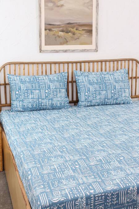 House This Blue 100% Cotton Printed Gamathi Double Bed Set Online at Aza Fashions House This_Blue 100% Cotton Printed Gamathi Double Bed Set_Online_at_Aza_Fashions