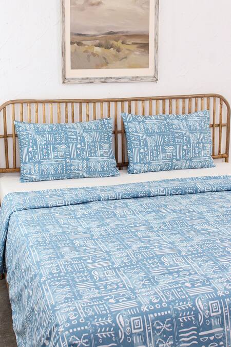 Shop House This Blue 100% Cotton Printed Gamathi Double Bed Set Online at Aza Fashions Shop_House This_Blue 100% Cotton Printed Gamathi Double Bed Set_Online_at_Aza_Fashions