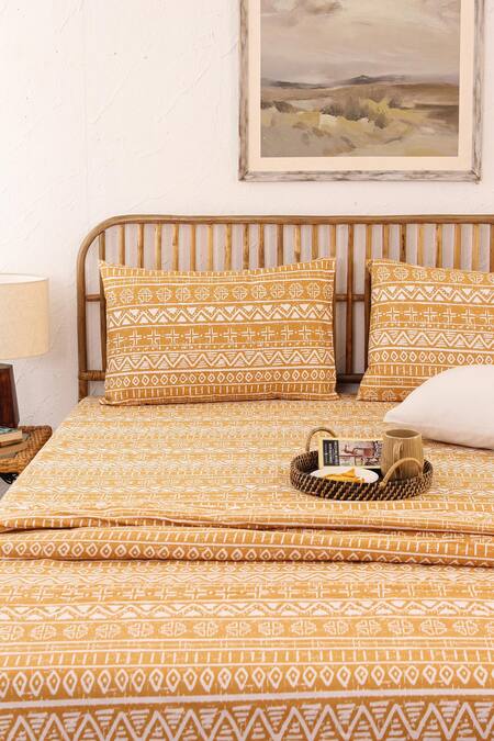 House This Yellow 100% Cotton Printed Kullu Patti Double Bed Set 