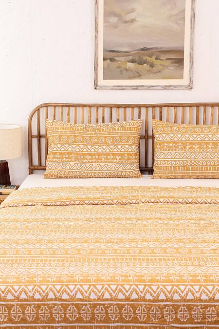 Buy House This Yellow 100% Cotton Printed Kullu Patti Double Bed Set Online at Aza Fashions Buy_House This_Yellow 100% Cotton Printed Kullu Patti Double Bed Set_Online_at_Aza_Fashions