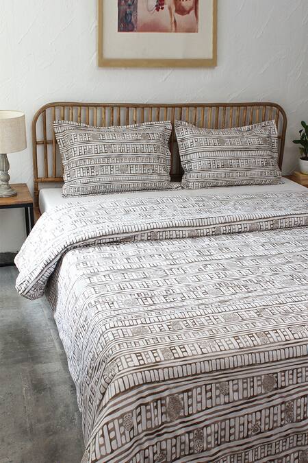 Shop House This Grey 100% Cotton Printed Sanchi Double Bed Set Online at Aza Fashions Shop_House This_Grey 100% Cotton Printed Sanchi Double Bed Set_Online_at_Aza_Fashions