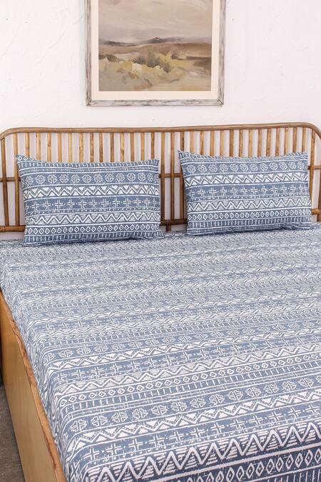 House This Blue 100% Cotton Printed Kullu Patti Double Bed Set Online at Aza Fashions House This_Blue 100% Cotton Printed Kullu Patti Double Bed Set_Online_at_Aza_Fashions