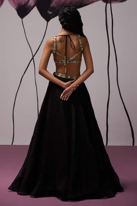 Shop Zoon Black Crepe, Silk Organza Embroidery, Floral Applique Blouse Lehenga Set at Aza Fashions Shop_Zoon_Black Crepe, Silk Organza Embroidery, Floral Applique Blouse Lehenga Set _at_Aza_Fashions