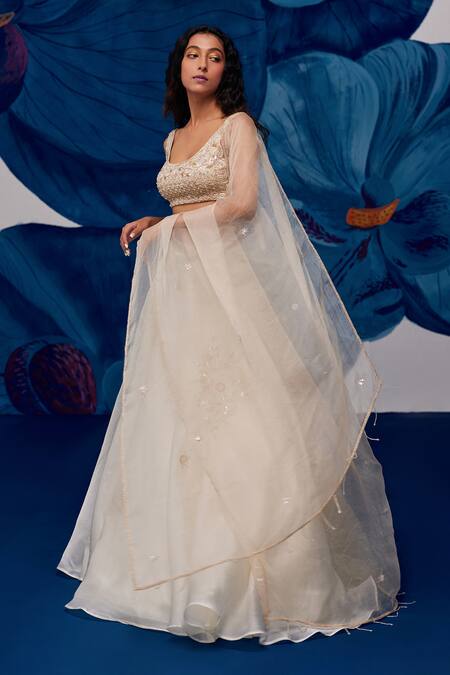 Zoon_Gold Crepe, Silk Organza Sequins, Embroidery Round Neck Floral Jaal Lehenga Set _Online_at_Aza_Fashions