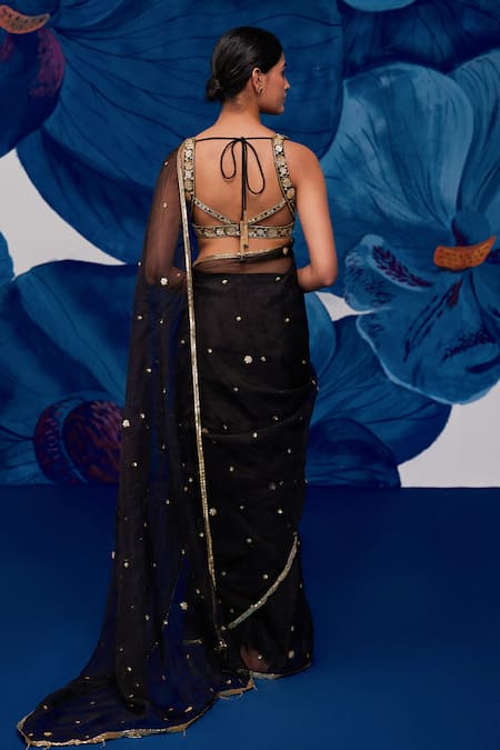 Zoon Silk Organza Embroidered Saree With Blouse 