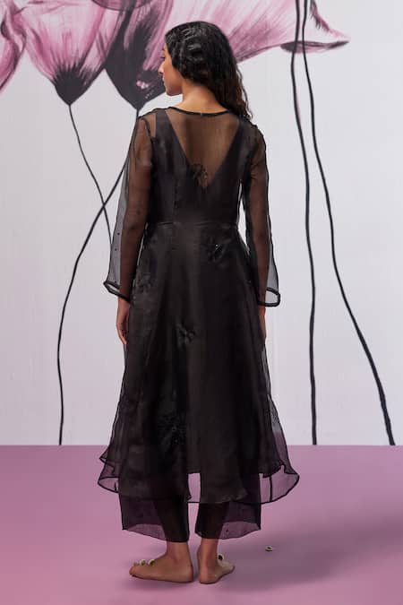 Shop Zoon Black Silk Organza, Cotton Embroidery, Cut Work, Floral Thread Kurta Pant Set at Aza Fashions Shop_Zoon_Black Silk Organza, Cotton Embroidery, Cut Work, Floral Thread Kurta Pant Set _at_Aza_Fashions