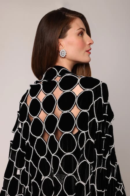 Studio22 By Pulkita Arora Bajaj_Black Moonlit Night Spherical Moti Embellished Shawl _Online_at_Aza_Fashions