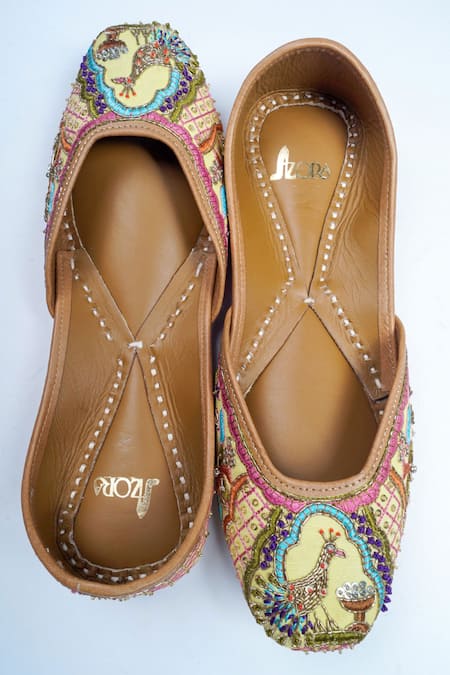 Shop_Azora_Yellow Thread Pinjara Mor Embroidered Juttis _Online_at_Aza_Fashions