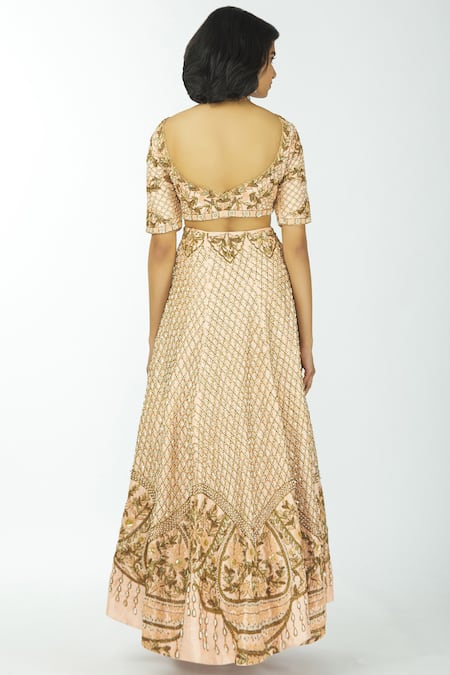 Shop Neha Mehta Couture Peach Silk Leaf Neck Lehenga Set at Aza Fashions Shop_Neha Mehta Couture_Peach Silk Leaf Neck Lehenga Set _at_Aza_Fashions