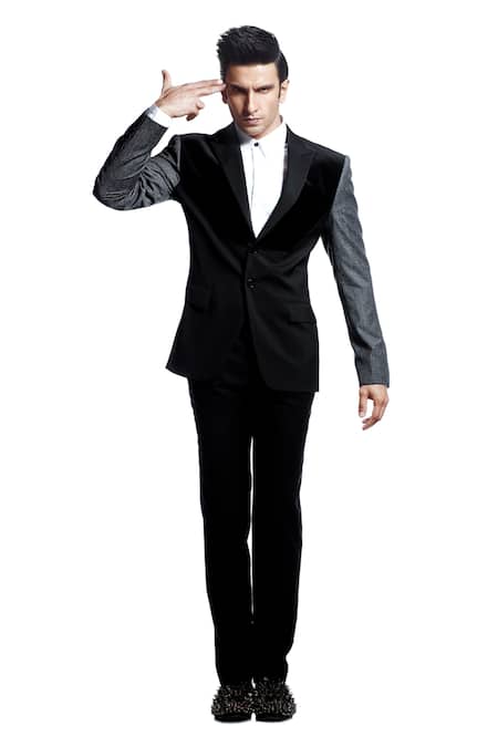 Shop Rohit Gandhi + Rahul Khanna Black Cotton Contrast Sleeve Jacket at Aza Fashions Shop_Rohit Gandhi + Rahul Khanna_Black Cotton Contrast Sleeve Jacket _at_Aza_Fashions