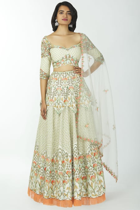 Ivory Organza Embroidered Lucknowi Lehenga Set Design by Sole Affair at  Pernia's Pop Up Shop 2024