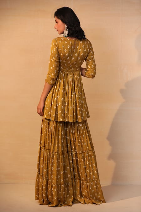 Esha Koul Printed Kurta Set 