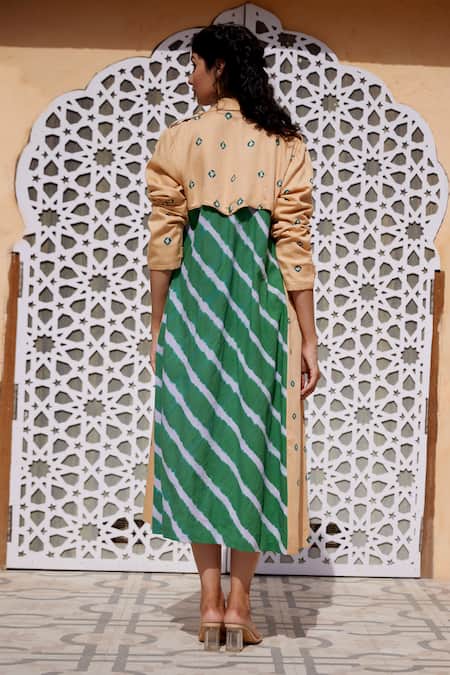 Shop Aapro Beige Modal Bandhej And Leheriya Collared Neck Oman Trench Coat & Dress Set at Aza Fashions Shop_Aapro_Beige Modal Bandhej And Leheriya Collared Neck Oman Trench Coat & Dress Set _at_Aza_Fashions