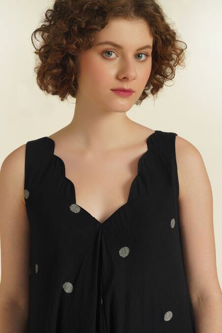 Buy_Indigo Dreams_Black Cotton V-neck Royale Xix Jamdani Woven Dress_Online_at_Aza_Fashions