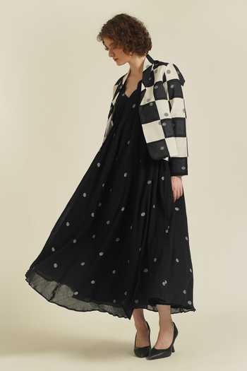 Indigo Dreams_Ivory Cotton Embroidery V-neck, Shawl Royale Xx Jamdani Woven Dress And Jacket Set_Online_at_Aza_Fashions