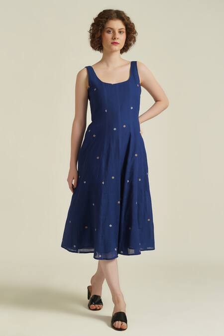 Indigo Dreams_Blue Cotton Round Neck Royale Xxiv Jamdani Woven Dress_at_Aza_Fashions