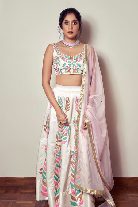 Shloka Sudhakar White Crepe Satin Scoop Neck Embroidered Lehenga Set 