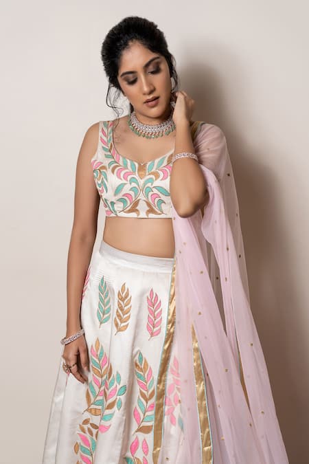 Shop_Shloka Sudhakar_White Crepe Satin Scoop Neck Embroidered Lehenga Set _at_Aza_Fashions