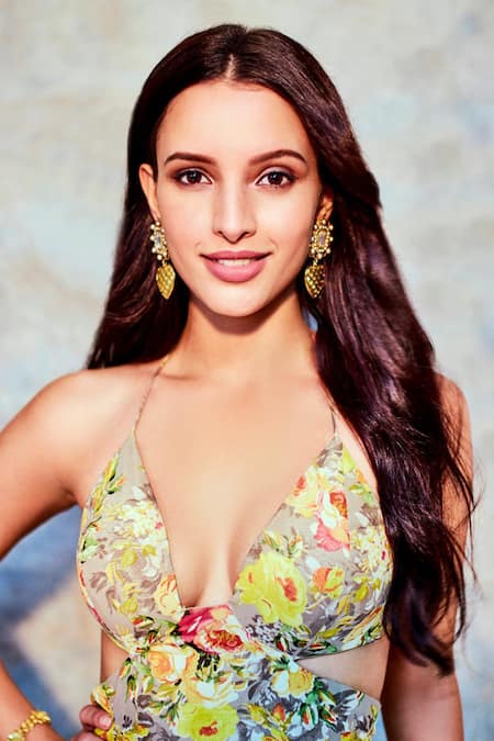 Buy_Radhika Agrawal Jewels_Gold Plated Crystal Filigree Heart Danglers _Online_at_Aza_Fashions