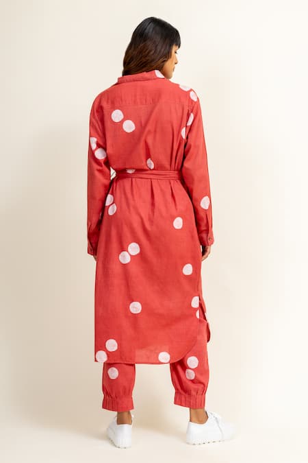 Shop Doodlage Peach Upcycled Cotton Print Polka Dot Collared Neck Batik Tunic With Belt at Aza Fashions Shop_Doodlage_Peach Upcycled Cotton Print Polka Dot Collared Neck Batik Tunic With Belt _at_Aza_Fashions