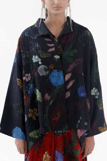 Buy_Yavi_Black Silk Collared Margo Jacket _Online_at_Aza_Fashions