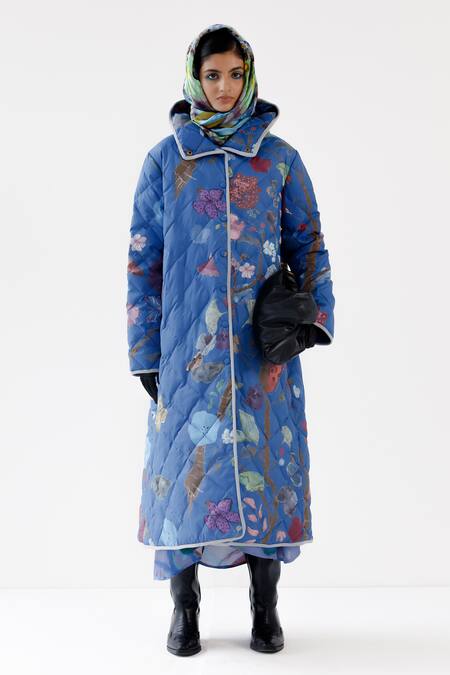 Yavi Blue Taffeta Halter Neck Nova Floral Print Jacket Online at Aza Fashions Yavi_Blue Taffeta Halter Neck Nova Floral Print Jacket _Online_at_Aza_Fashions