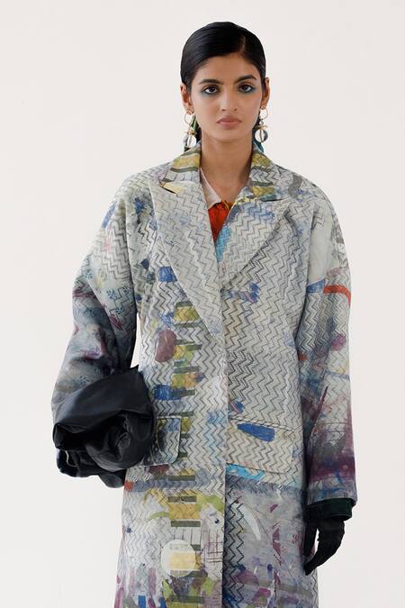 Yavi_Grey Wool Collared Faith Chevron Impression Print Long Jacket _Online_at_Aza_Fashions