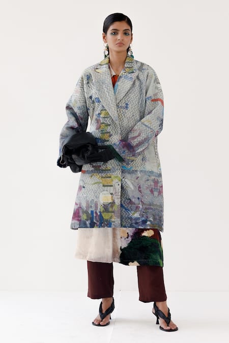 Shop_Yavi_Grey Wool Collared Faith Chevron Impression Print Long Jacket _Online_at_Aza_Fashions