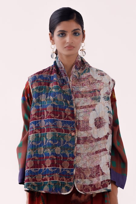 Yavi Hanna Wildfloral Brocade Reversible Bundi Jacket 
