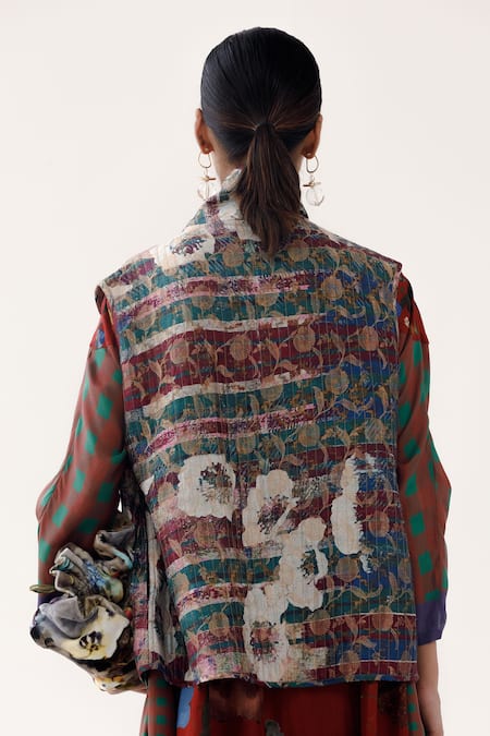Yavi Hanna Wildfloral Brocade Reversible Bundi Jacket 