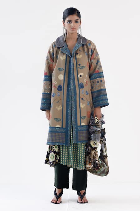 Yavi_Gold Wool Collared Katie Peony Bloom Peter Pan Jacket _Online_at_Aza_Fashions