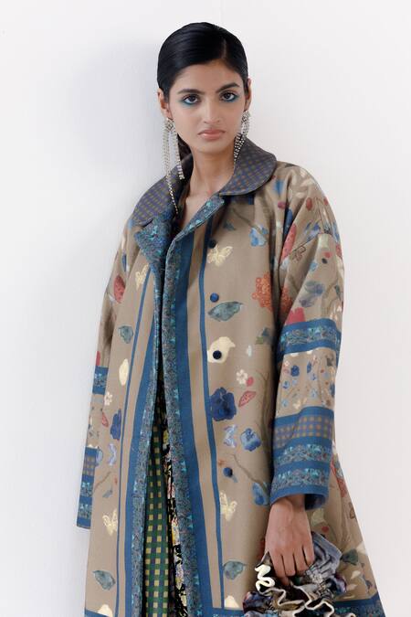 Yavi_Gold Wool Collared Katie Peony Bloom Peter Pan Jacket _at_Aza_Fashions