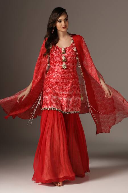 Buy_Yashodhara_Red Organza, Chiffon, Silk Sequins, Beads Round Shibori Patterned Cape Kurta Set _Online_at_Aza_Fashions