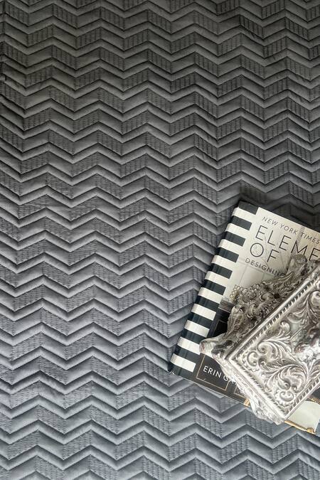 Sadyaska_Grey 100% Cotton Donna Quilted Reversible Bedspread Set_Online_at_Aza_Fashions