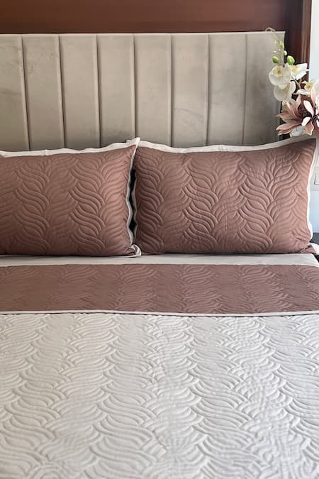 Sadyaska Pink Cotton Rich Comber Quilted Reversible Bedspread Set