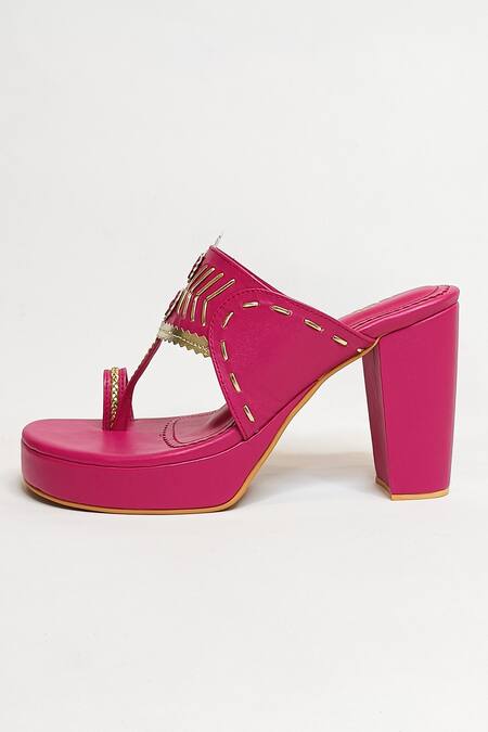Buy_The Alter_Pink Zyna Solid Braided Kolhapuri Block Heels _Online_at_Aza_Fashions