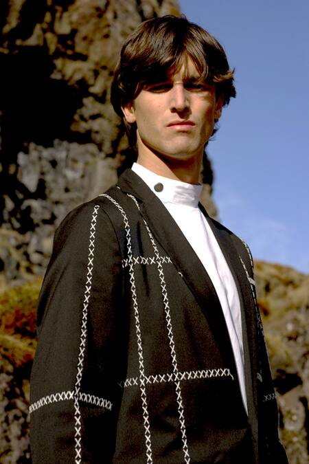 Buy Dash And Dot Black Lycra, Viscose, Polyester Embroidery Cross Stitch Jacket Buy_Dash And Dot_Black Lycra, Viscose, Polyester Embroidery Cross Stitch Jacket