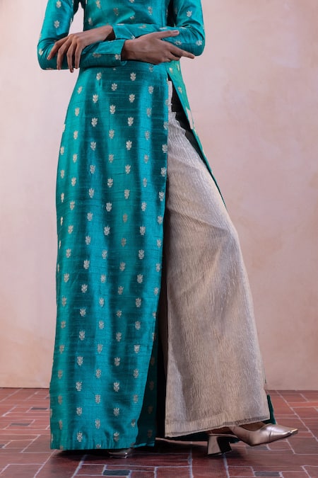 Shop_Taisha_Blue Silk, Tissue Embroidery, Beads Round Neck Handwoven Kurta Pant Set _Online_at_Aza_Fashions