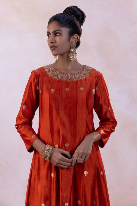 Buy Taisha Orange Silk Handwoven Embroidered Kalidaar And Churidar Set Online at Aza Fashions Buy_Taisha_Orange Silk Handwoven Embroidered Kalidaar And Churidar Set _Online_at_Aza_Fashions