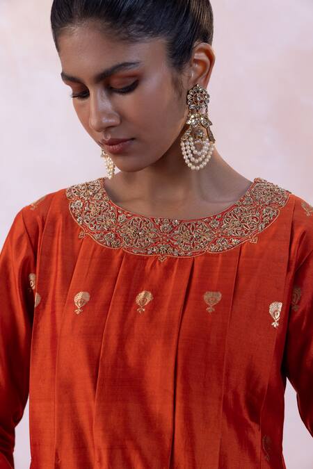 Shop Taisha Orange Silk Handwoven Embroidered Kalidaar And Churidar Set Online at Aza Fashions Shop_Taisha_Orange Silk Handwoven Embroidered Kalidaar And Churidar Set _Online_at_Aza_Fashions