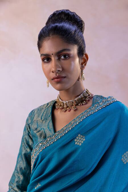 Buy_Taisha_Blue Handloom Cotton, , , Floral Border Saree With Blouse _Online_at_Aza_Fashions