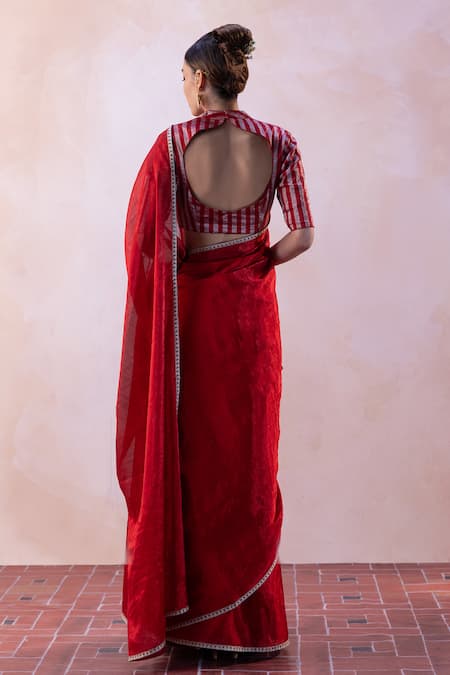 Taisha Handwoven Saree With Blouse 