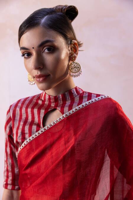 Taisha Red Handloom Cotton, Satin, Silk, Tissue Zari Handwoven Saree With Blouse at Aza Fashions Taisha_Red Handloom Cotton, Satin, Silk, Tissue Zari Handwoven Saree With Blouse _at_Aza_Fashions