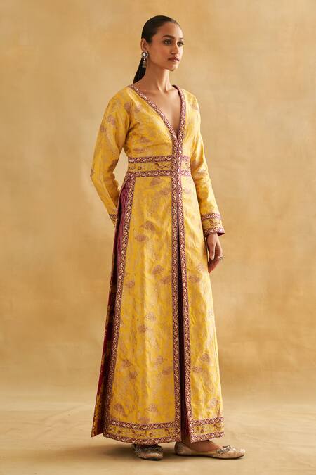 Buy Taisha Multi Color Silk Banarasi Peacock Jaal Woven Jacket Kurta With Flared Pant Online at Aza Fashions Buy_Taisha_Multi Color Silk Banarasi Peacock Jaal Woven Jacket Kurta With Flared Pant _Online_at_Aza_Fashions