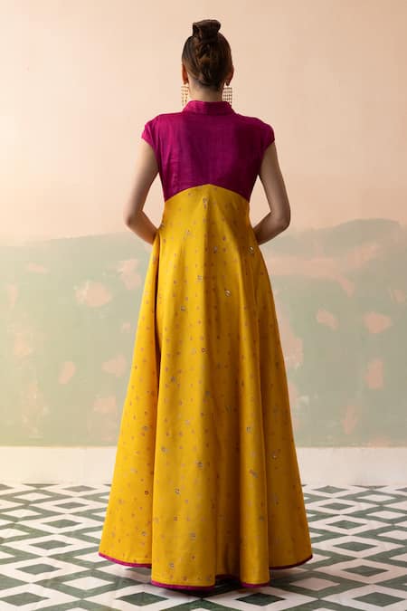 Taisha Bandhani Buti Frill Lantern Sleeves High Low Gown 