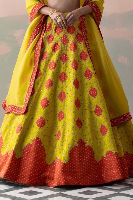 Taisha_Yellow , Organza Embroidery, Mughal Jaal Patch Bridal Lehenga Set _Online_at_Aza_Fashions